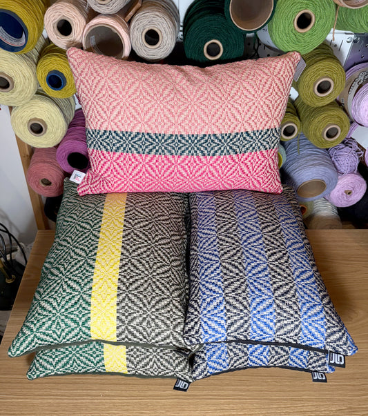 'estrellita' lumbar pillow (2025)